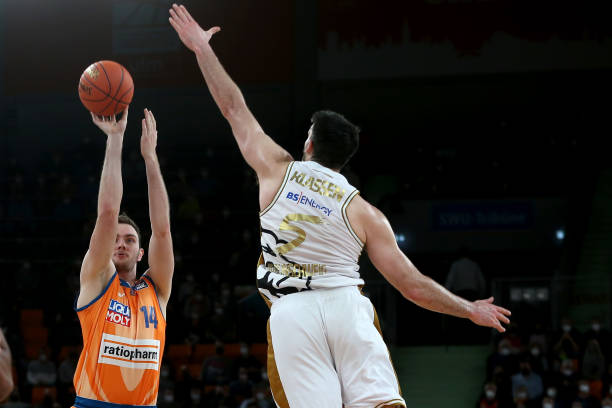 然在国家队 然在国家队