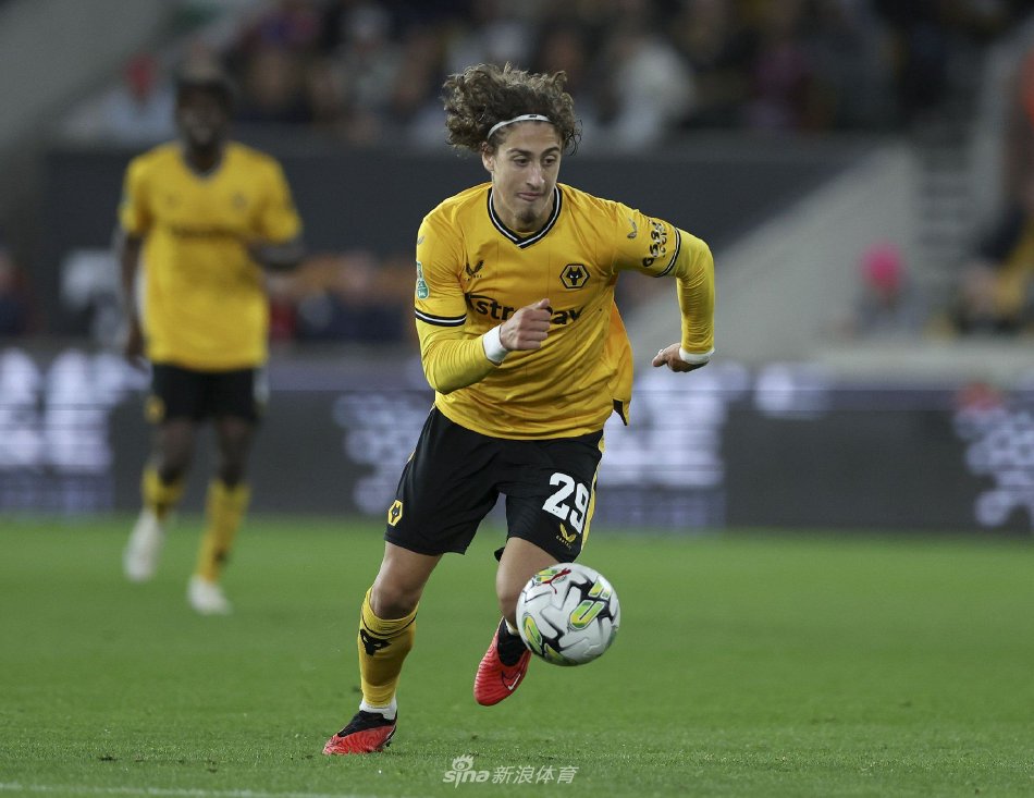 仅展示了女 仅展示了女