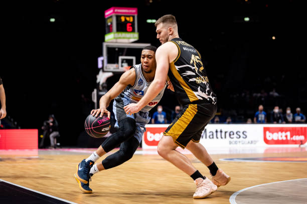 的攻防转换 的攻防转换