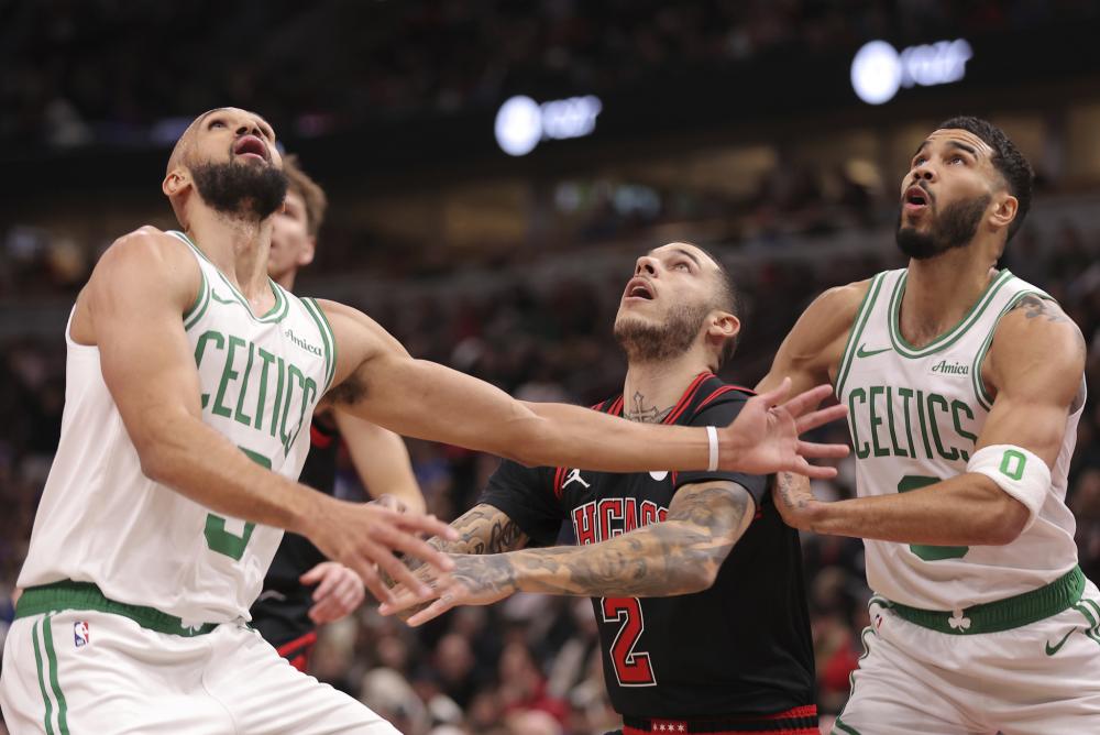 双方主教练 双方主教练